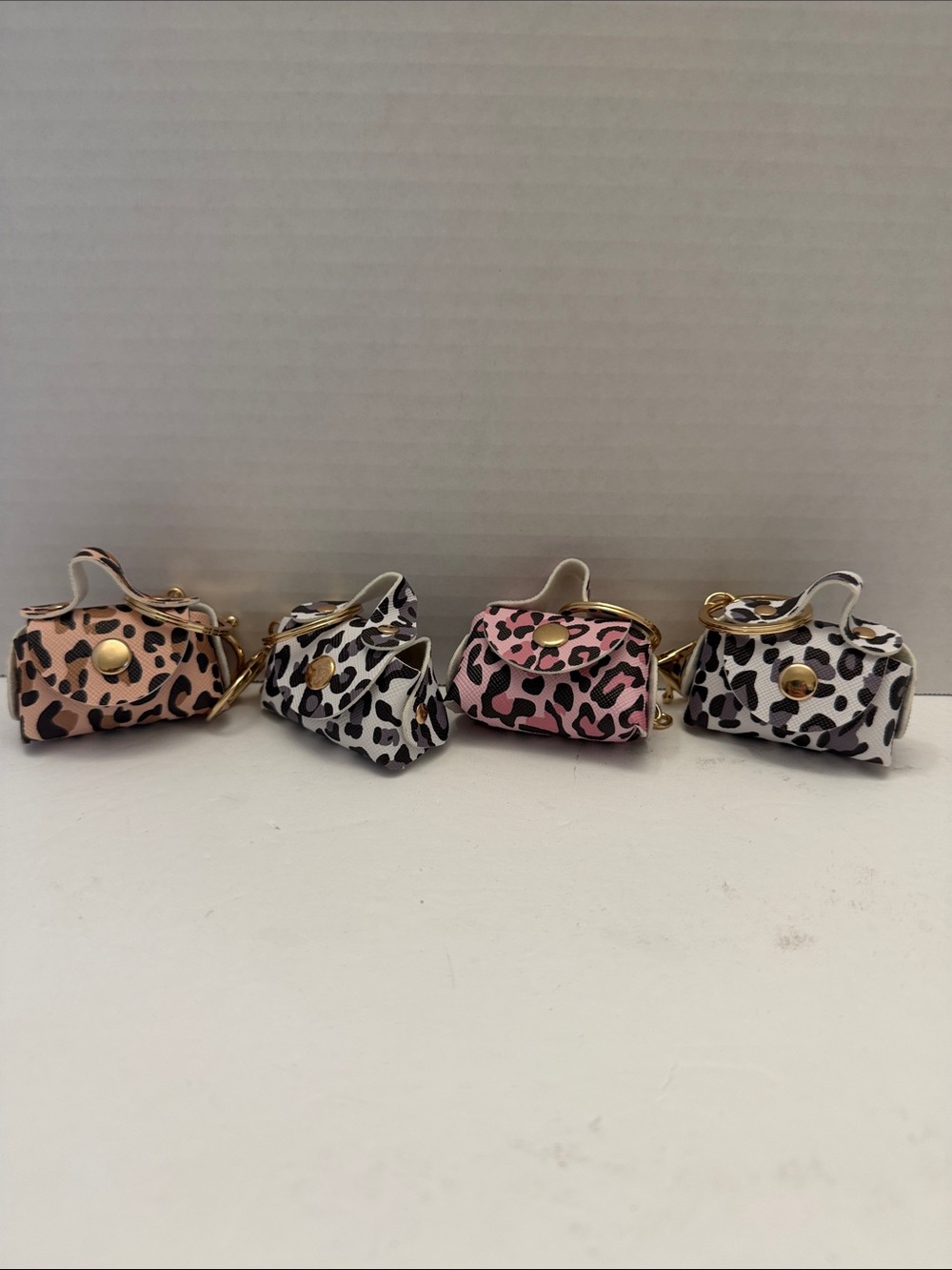 💰 Set of 4 Animal Print Keychain/Purse Charms